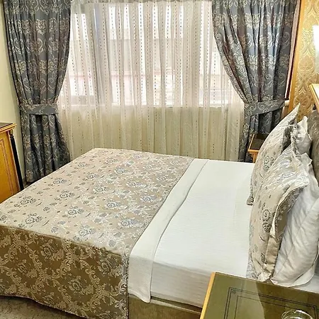 Taksim Prince * Istambul